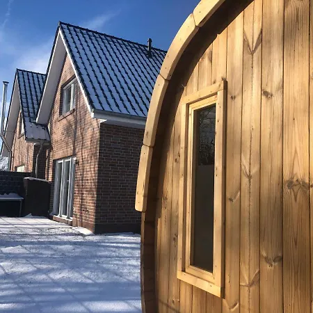 Haus Nordseeliebe Mit Aussensauna, Outdoor Dusche Und Wallbox Holiday home Dornum