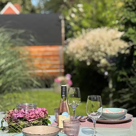 Haus Nordseeliebe Mit Aussensauna, Outdoor Dusche Und Wallbox * Dornum